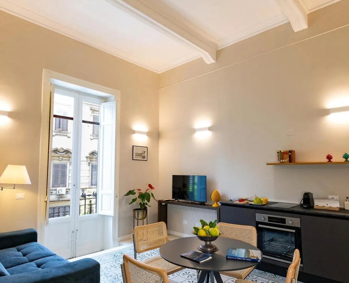 Galioto Sperlinga Luxury Boutique Apartments Palermo 0*,  Italy